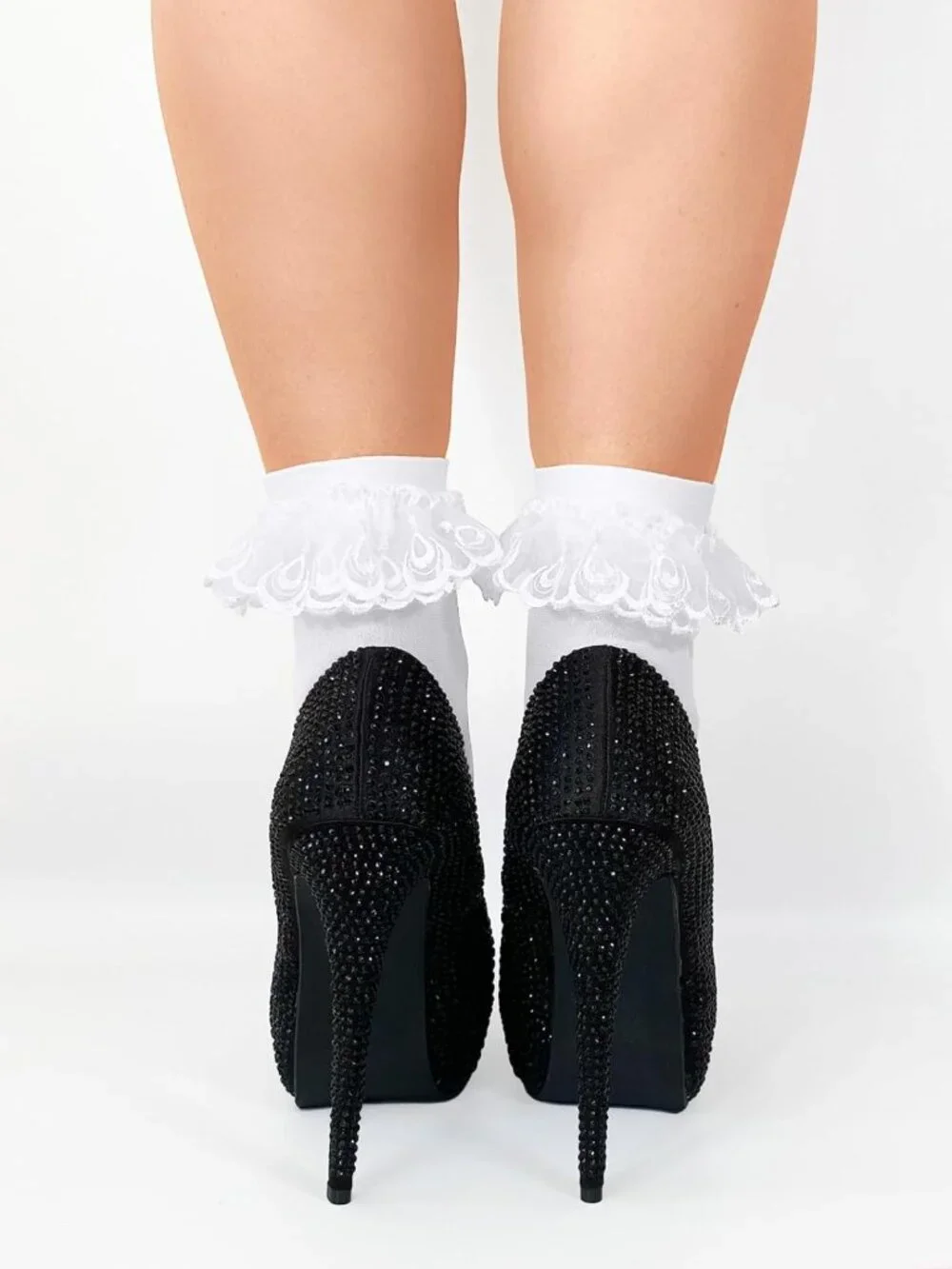 Frilly Lace Ruffle Ankle Socks for Women - Stylish Nylon Fashion Footwear